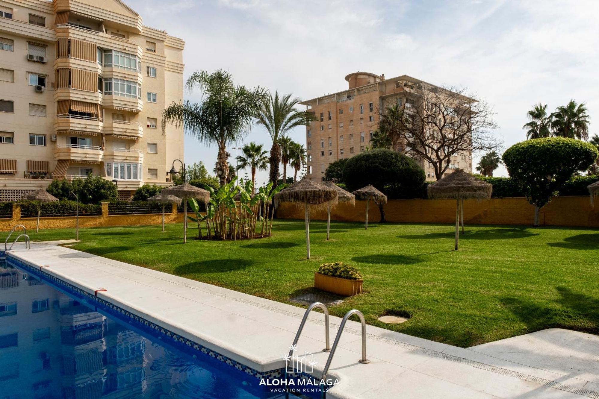 Pacifico Beach Front By AlohaMálaga Extérieur photo
